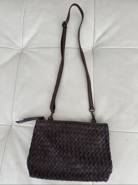 Woven Valentina Crossbody Bag in Dark Brown - Women's Shoulder Bag